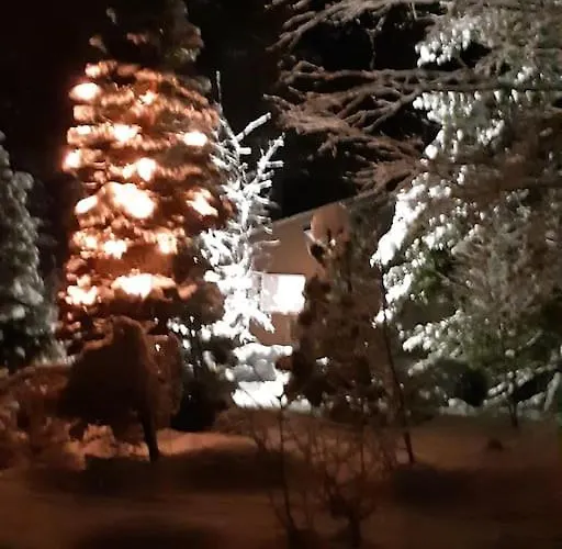 Alapihan Arboretumin Vierasmaja Ja Sauna Hébergement de vacances *